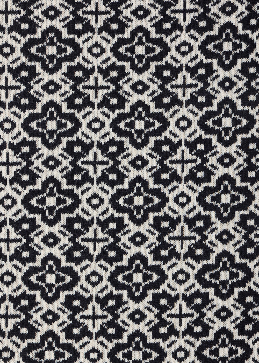 ネイビー × オートミール