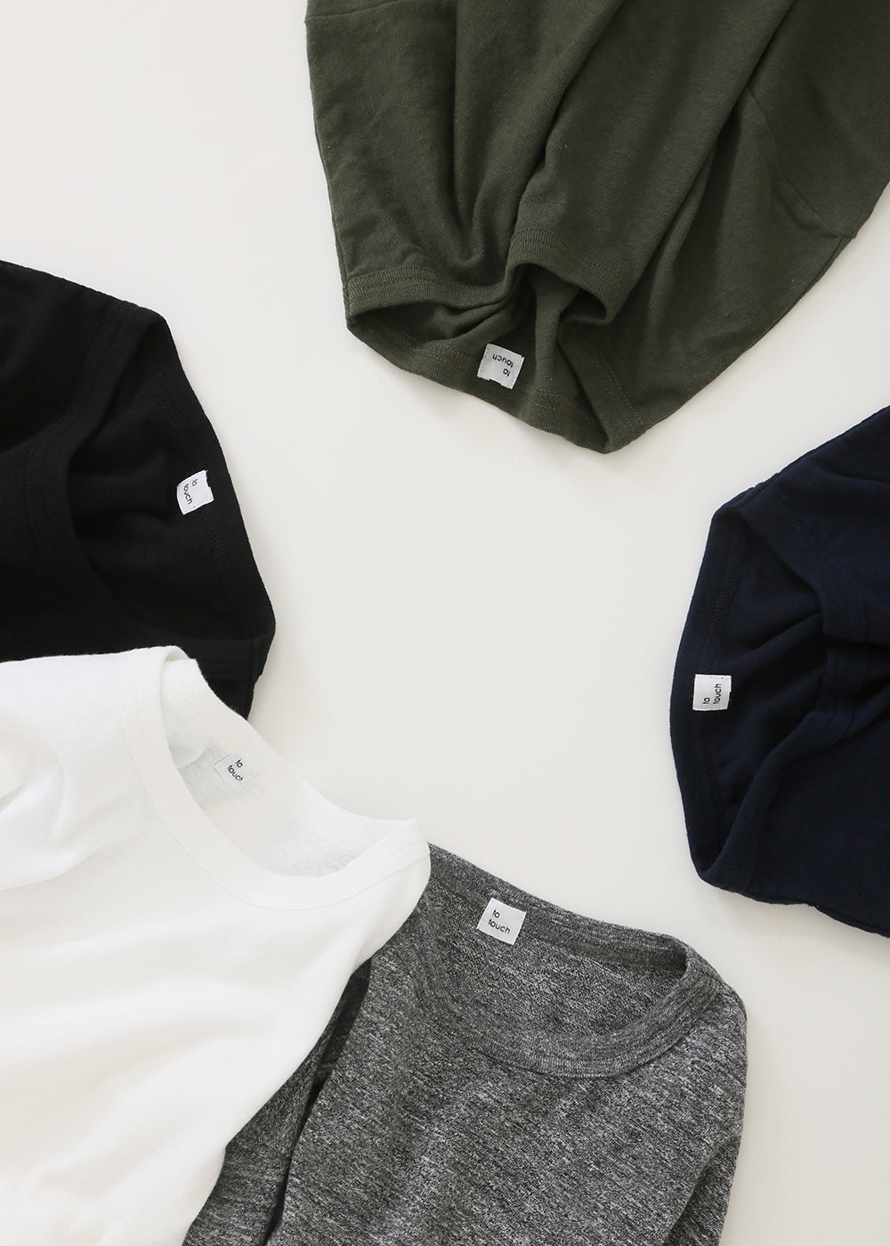 ラフィー 長袖Tシャツ