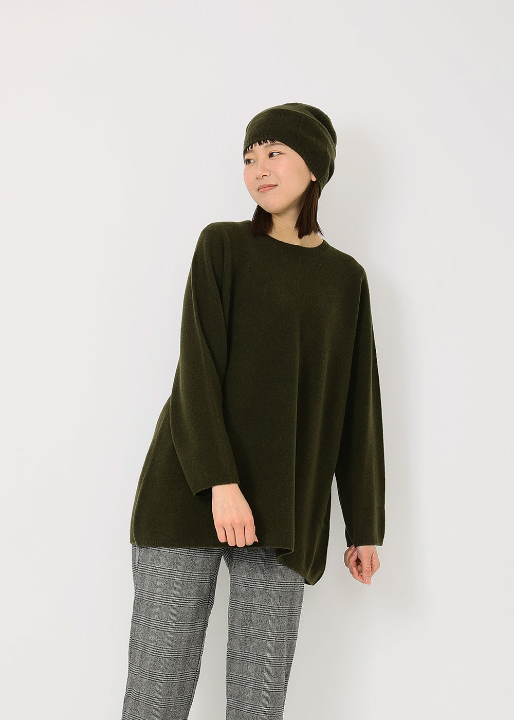 カーキ model:170cm