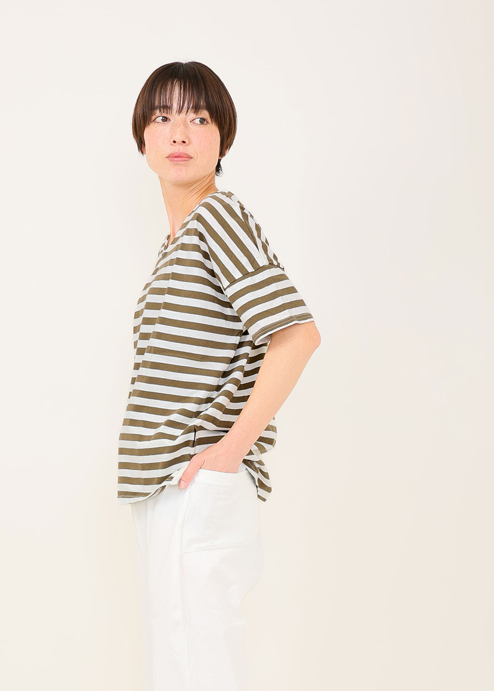 白×カーキ model:164cm