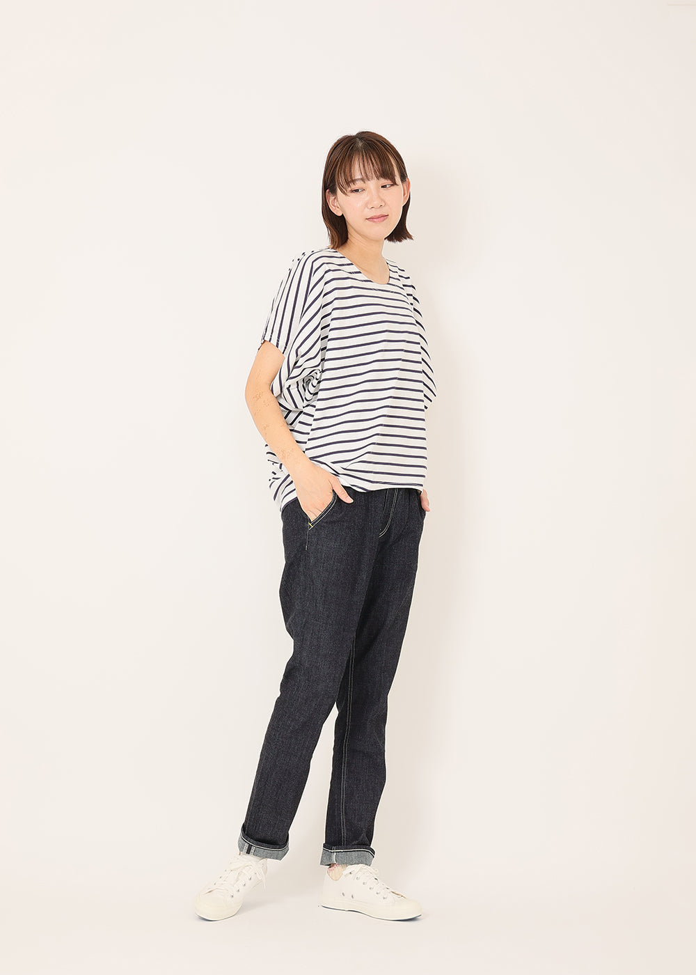 ホワイト×ネイビー model:170cm