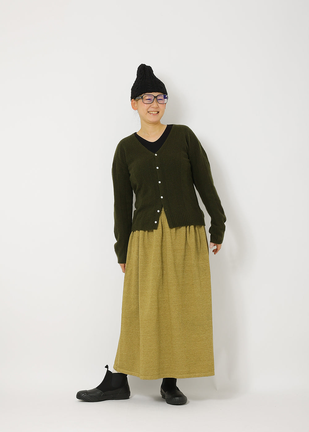カーキ model:162cm
