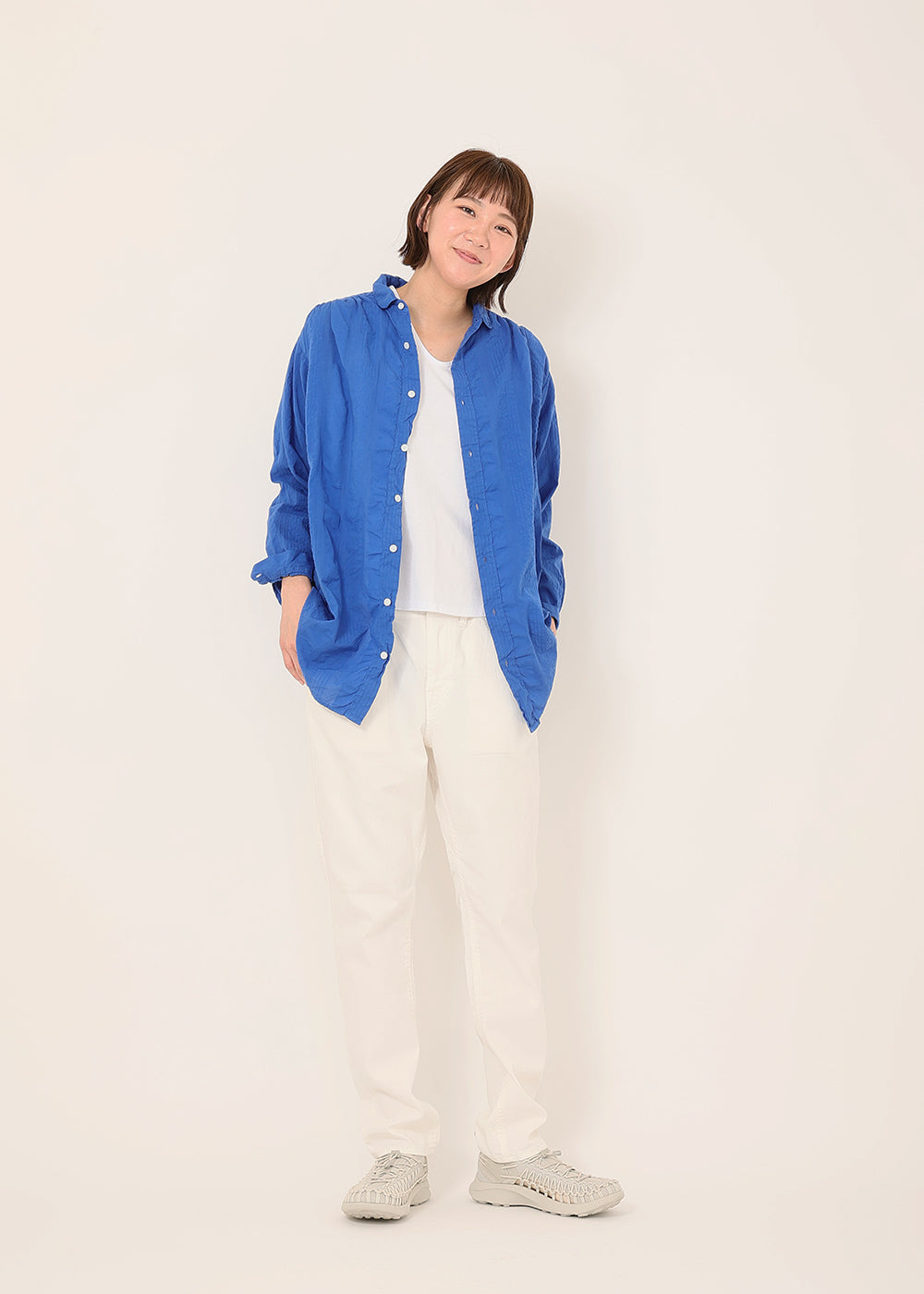 白 サイズ:L model:170㎝