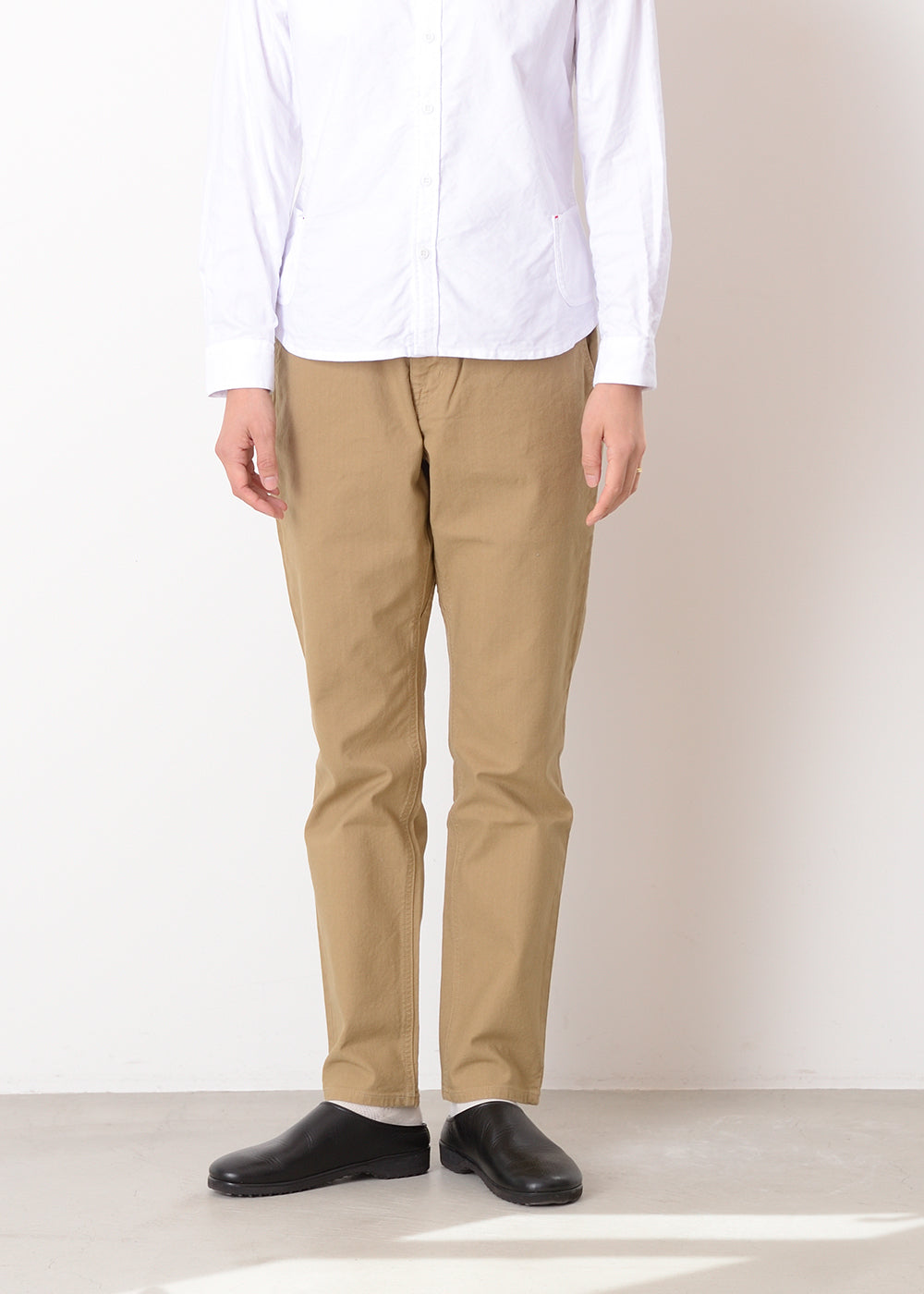 ベージュ model:164cm(サイズM)