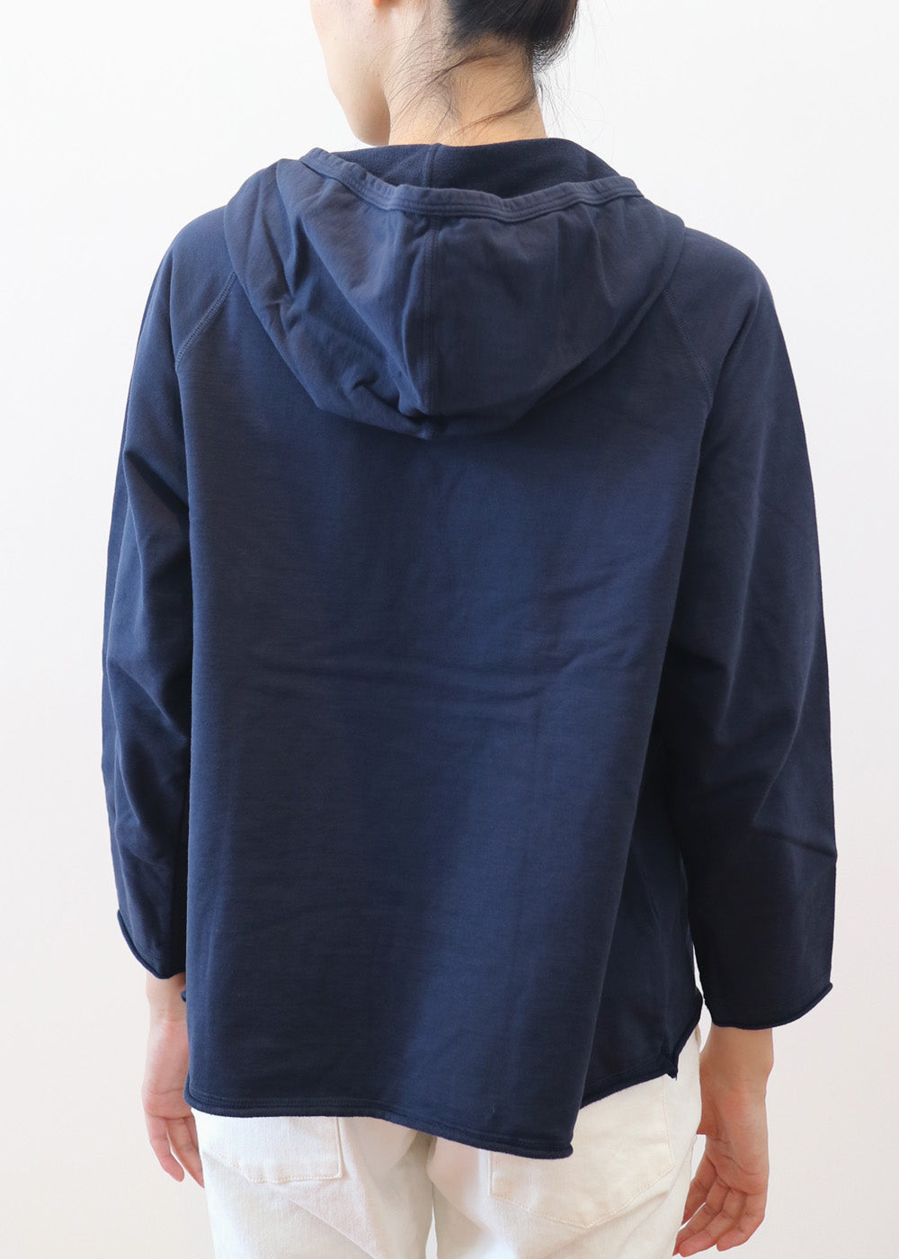 ネイビー model:164cm