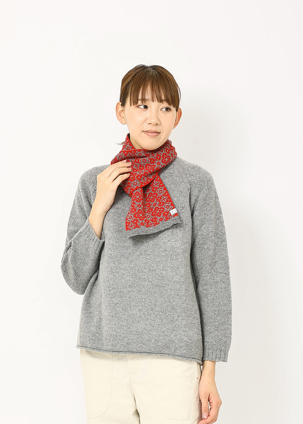 レッド × グレー　model：170cm