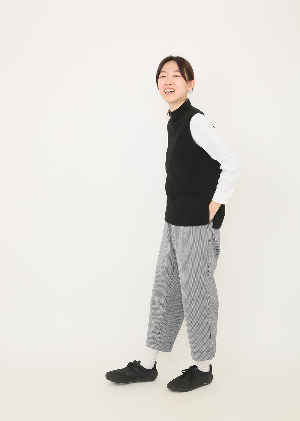 ブラック　model：164cm
