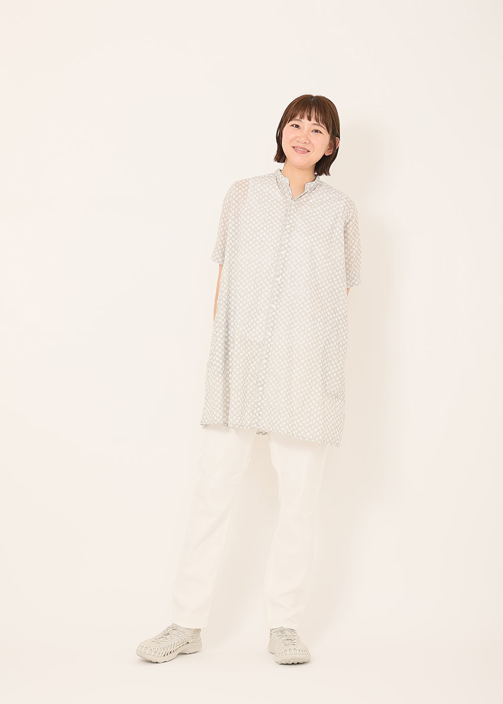 グレー　model：170cm