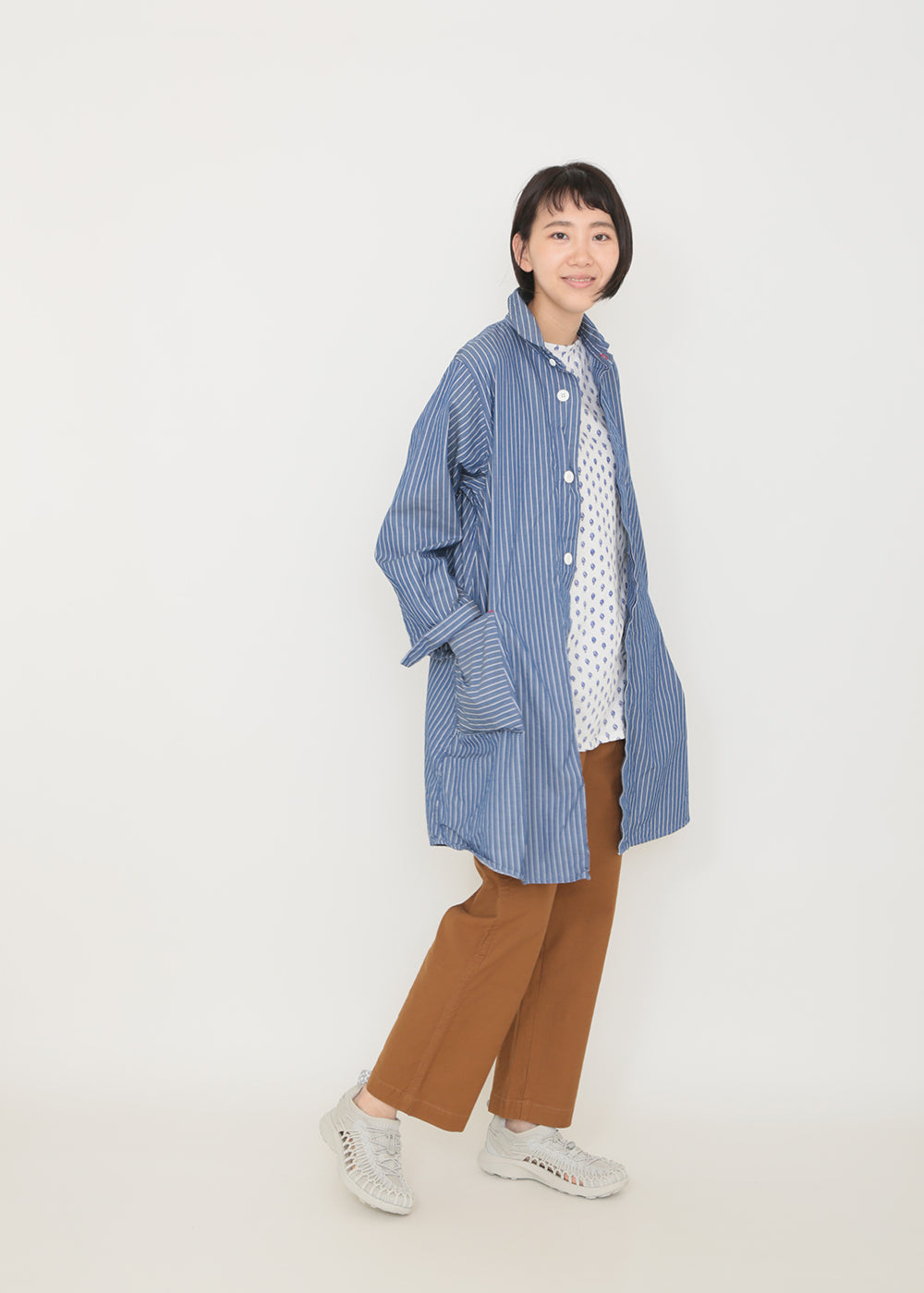 白　model：170cm