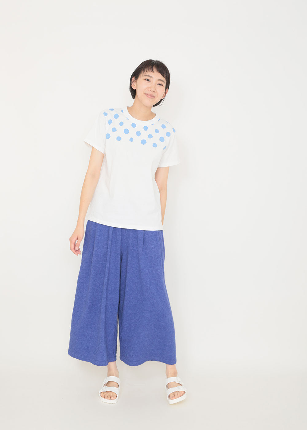 白 × サックス  size2着用　model：170cm