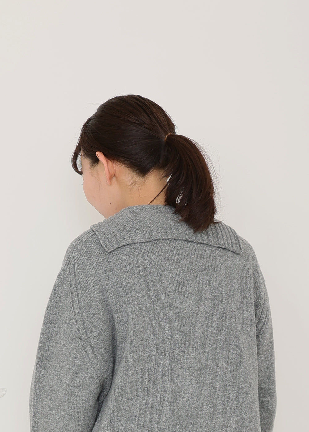 グレー　model：170cm