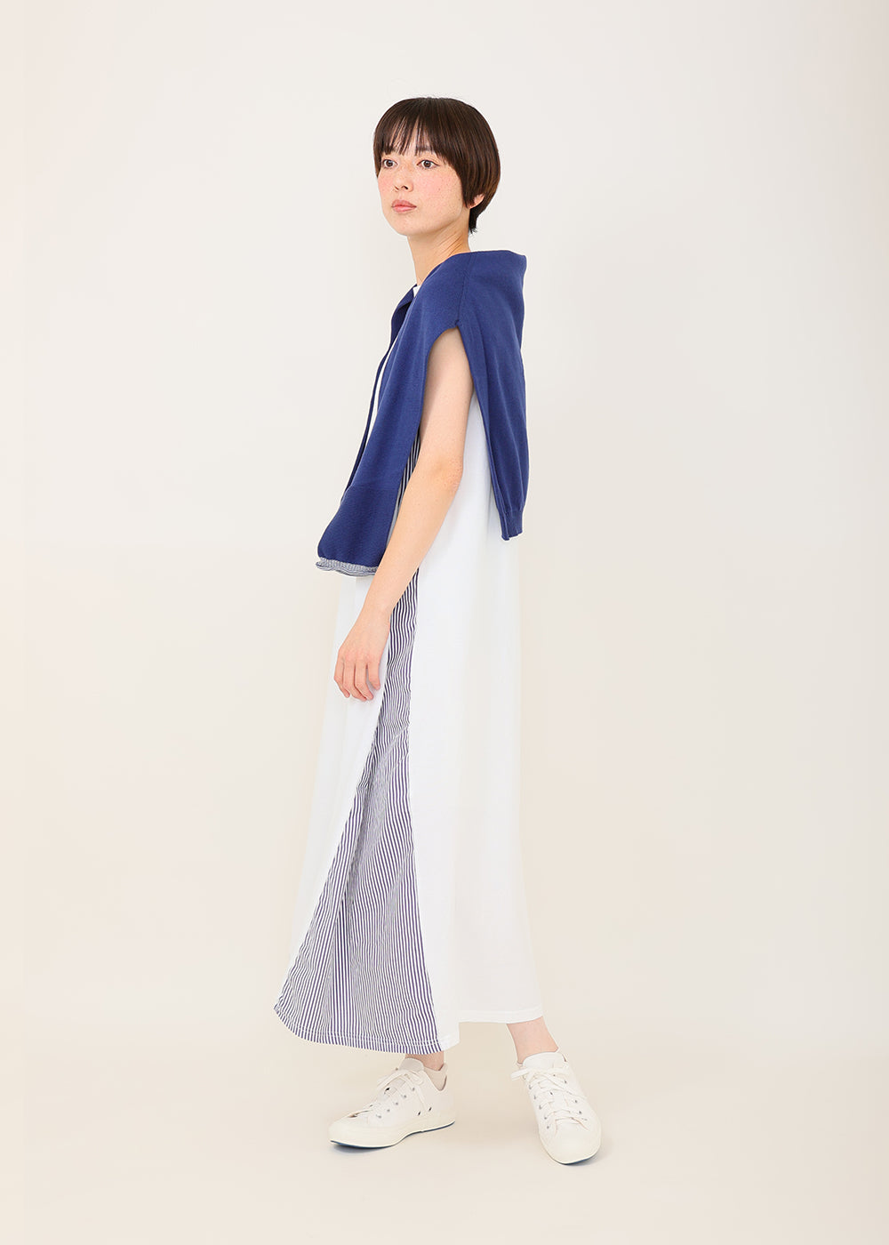 白×ネイビーストライプ　model：164cm