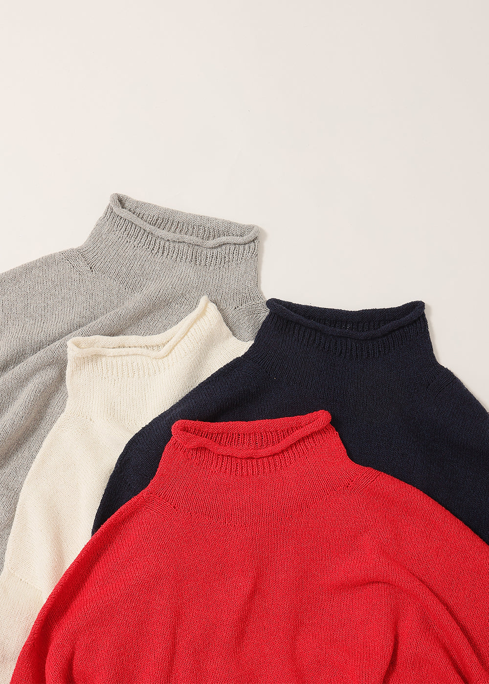 シルクコットン タートルニット