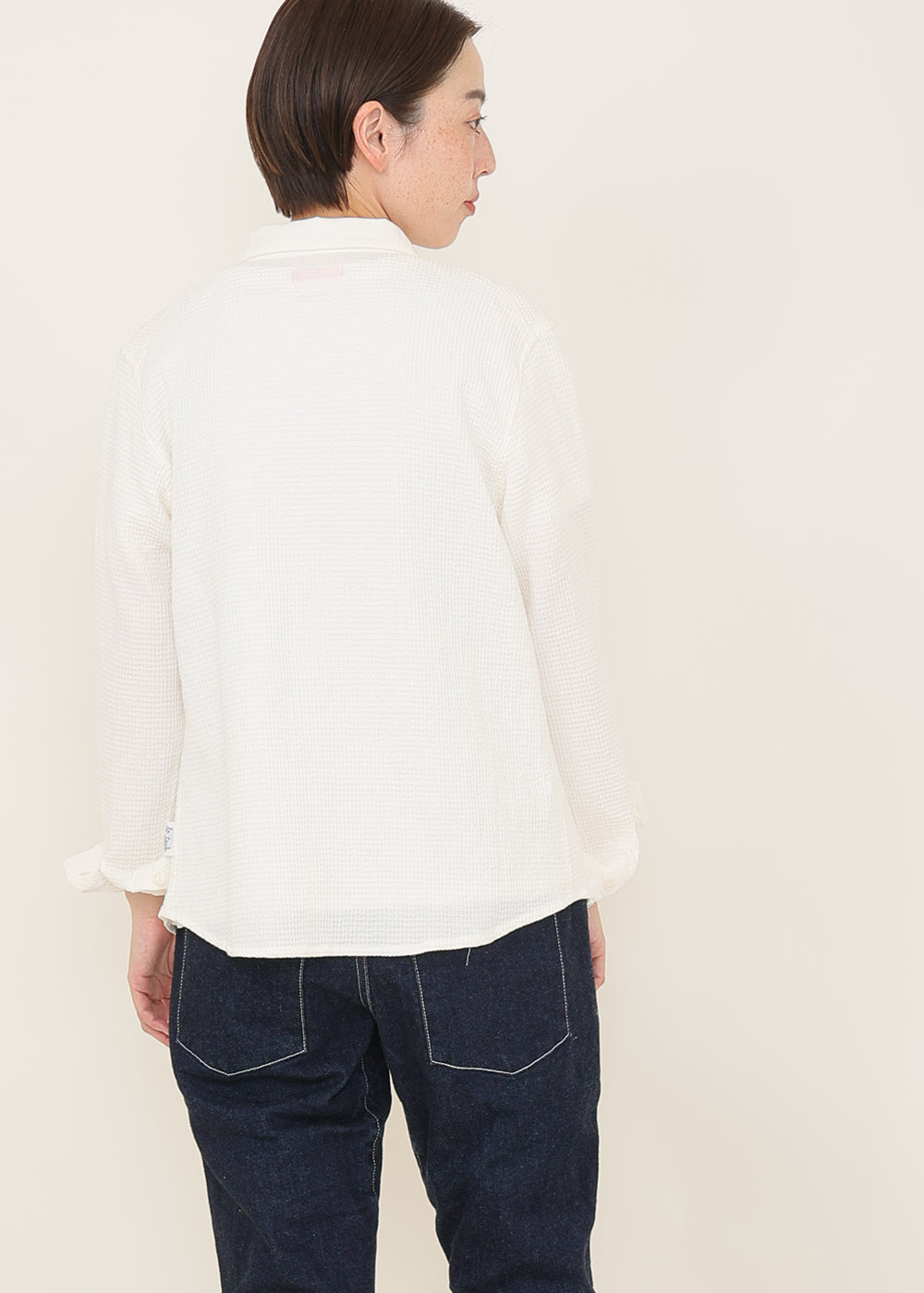 オフ白　model：164cm