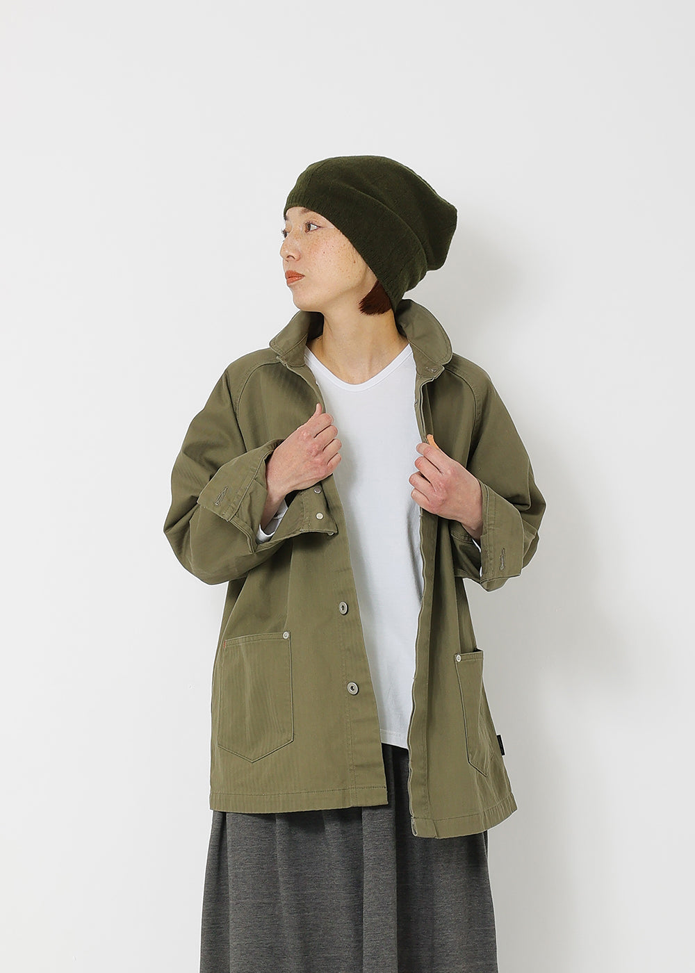 カーキ　model：164cm