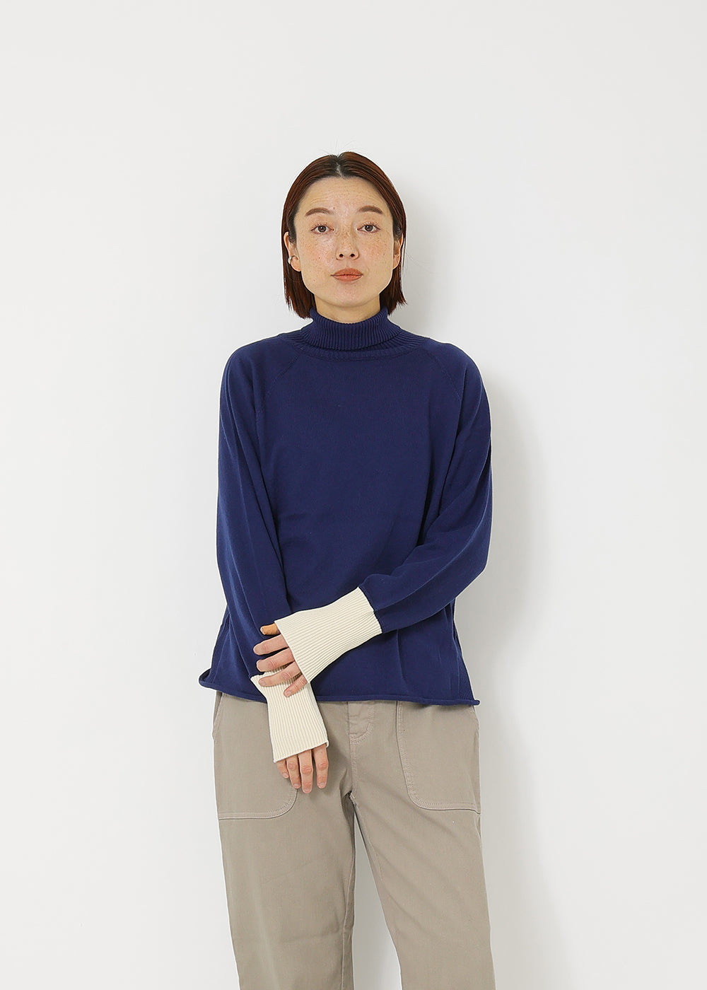 ネイビー×アイボリー　model：164cm