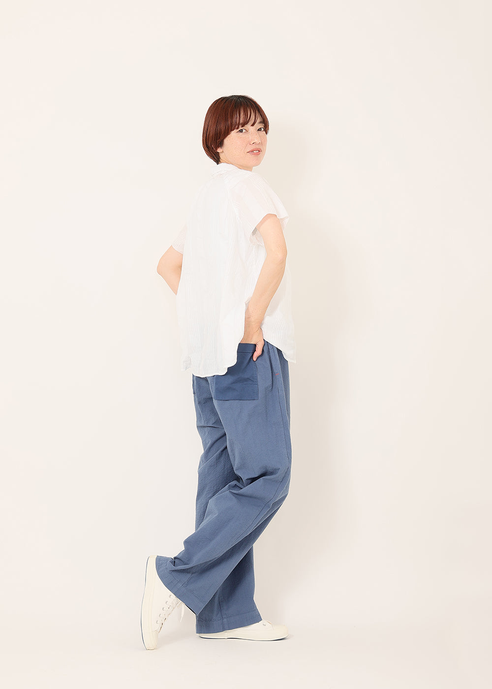 ナイトブルー　model：164cm