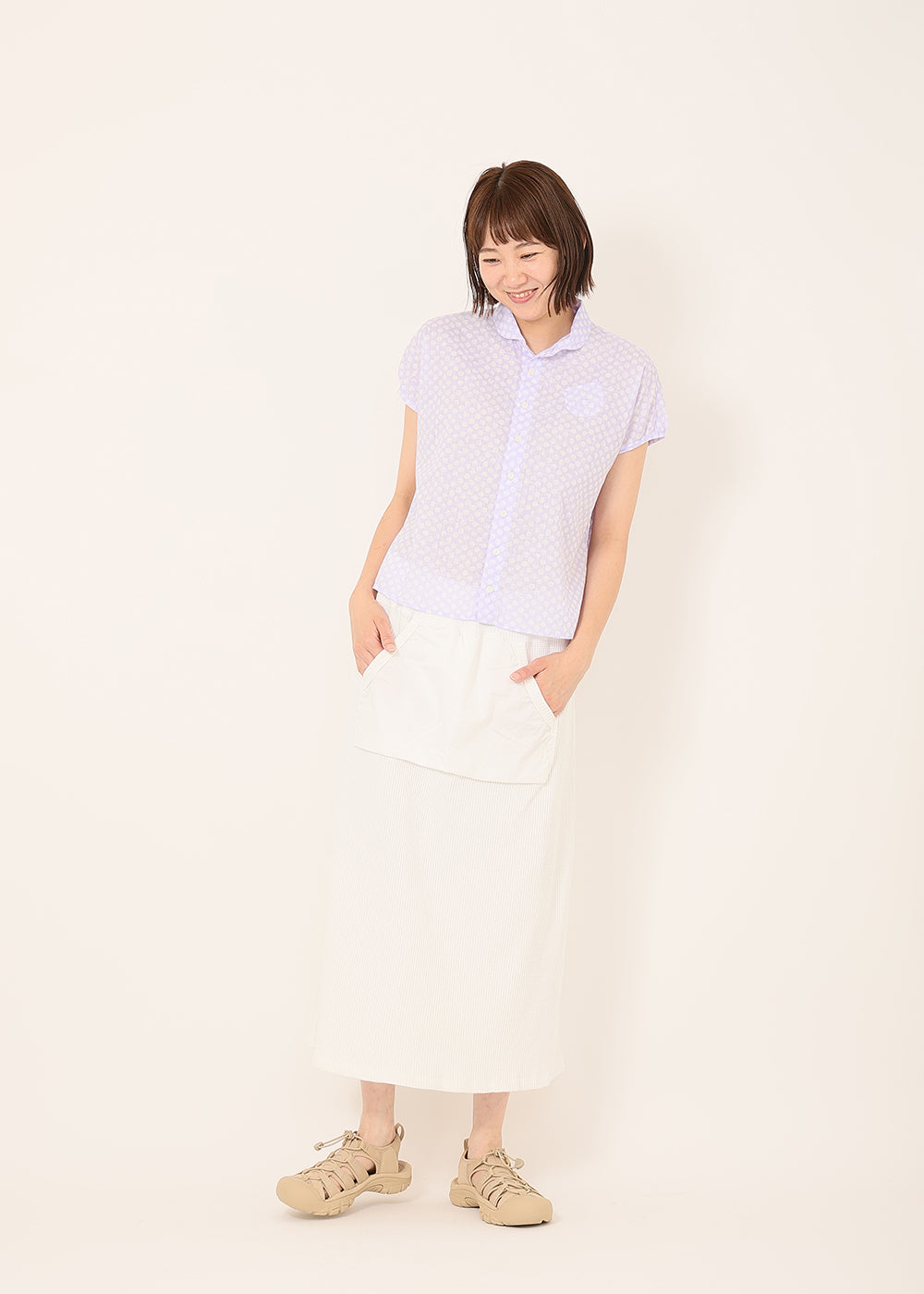 白　model：170cm