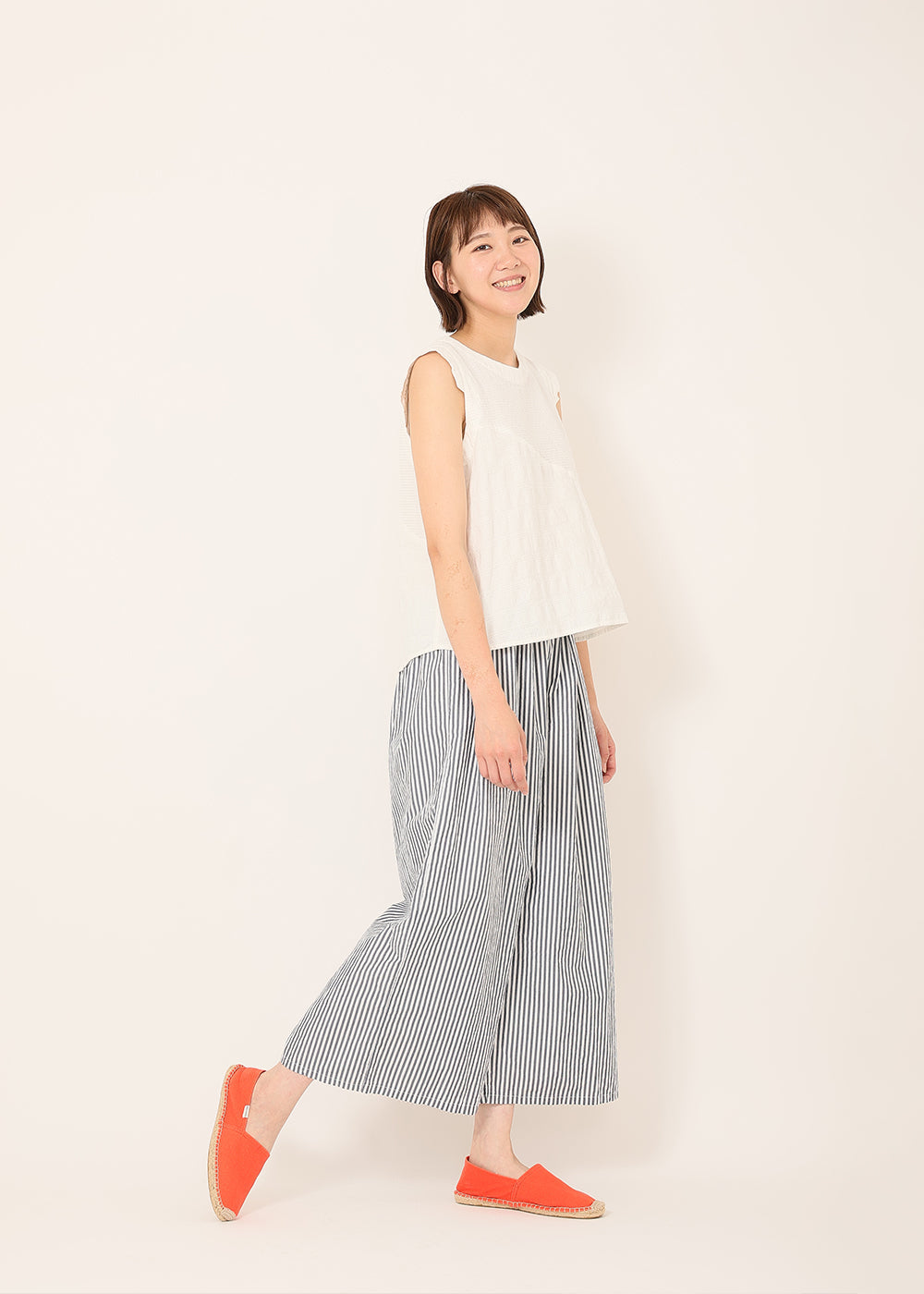 オフ白　model：170cm