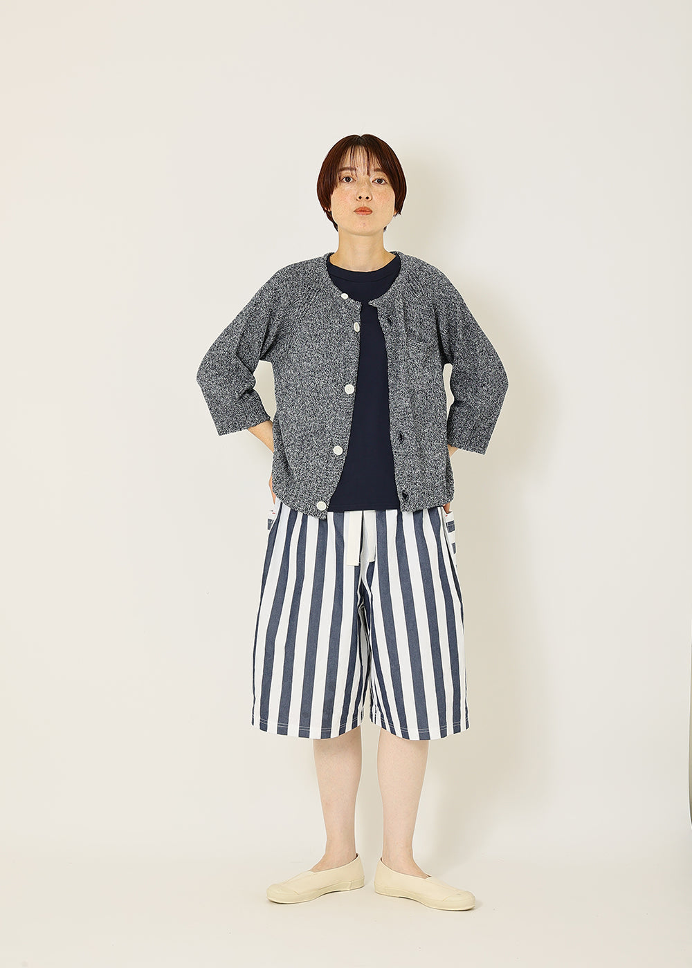ネイビー　model：164cm