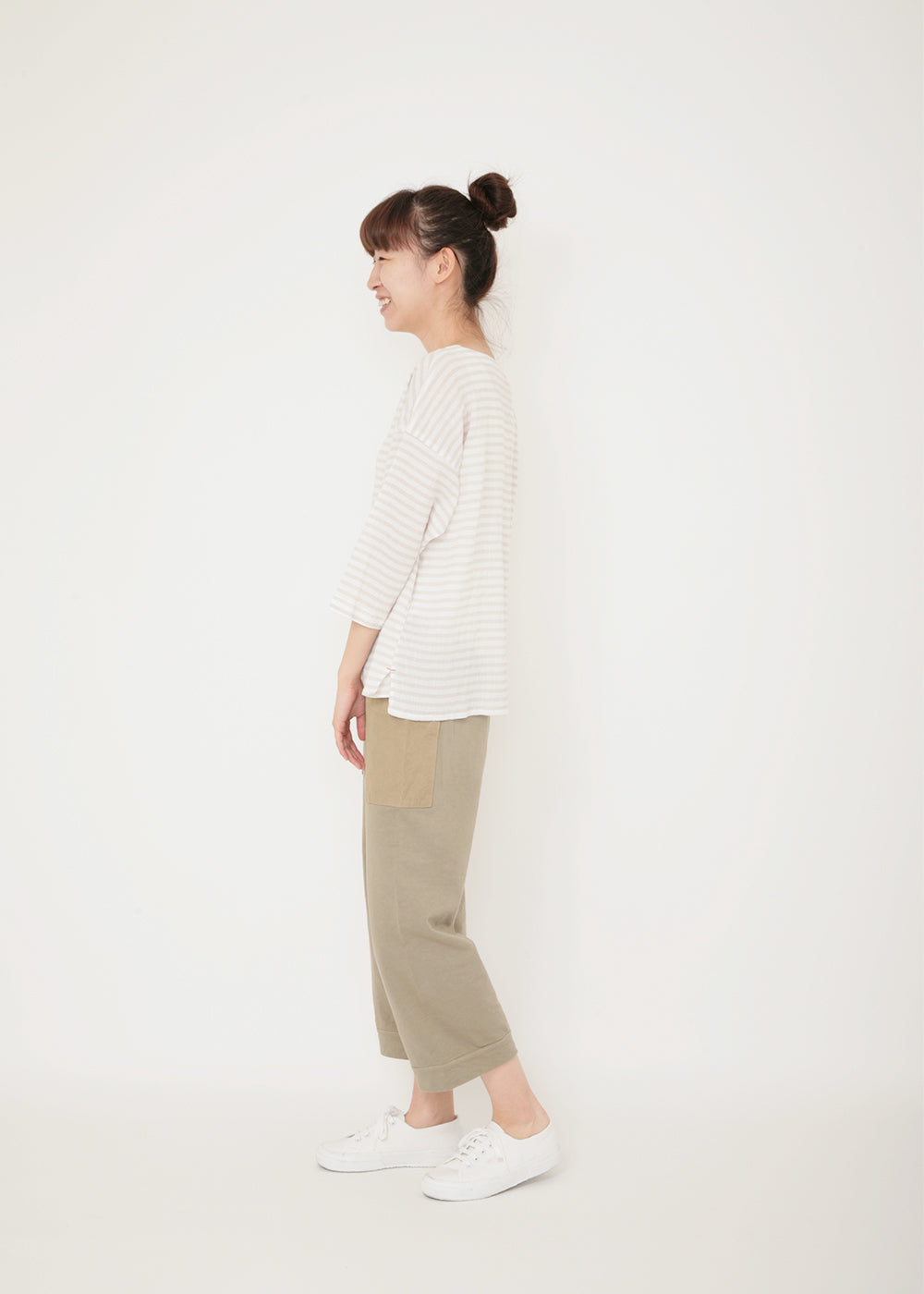 ブラウングレー　model：164cm（サイズ２着用）