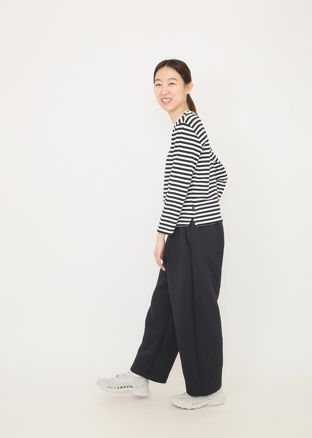 ブラックボーダー　model：164cm